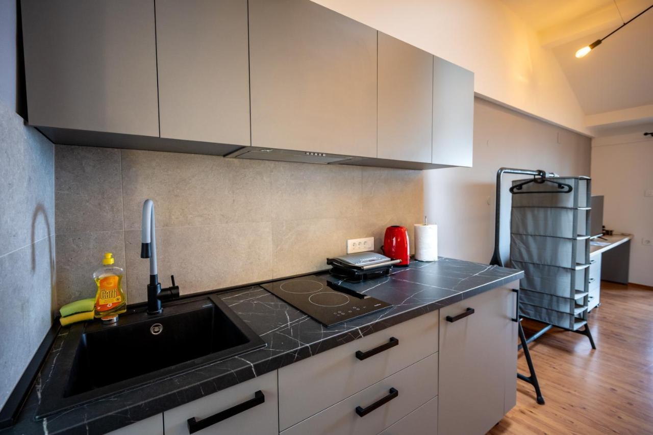 Studio Apartment Kos**** Opatija Buitenkant foto