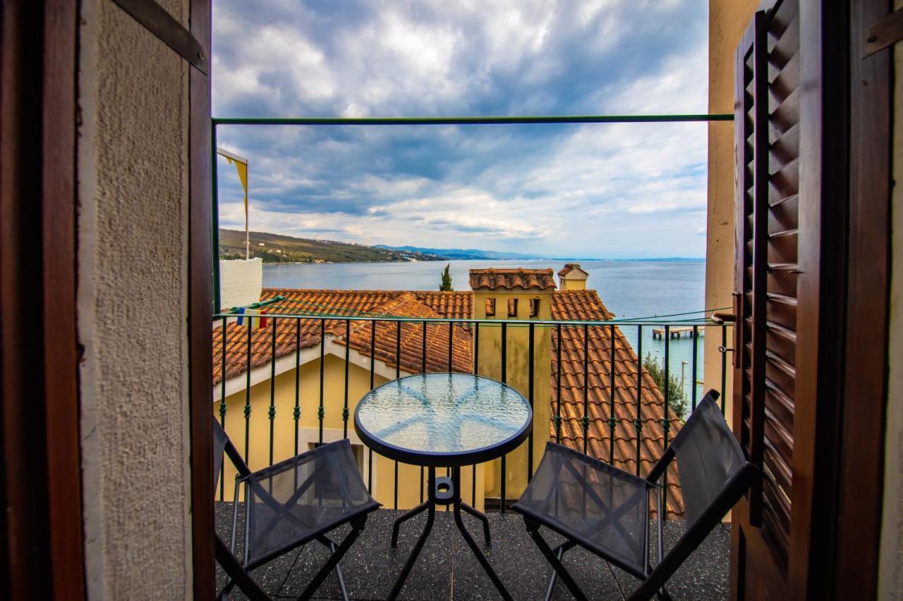 Studio Apartment Kos**** Opatija Buitenkant foto