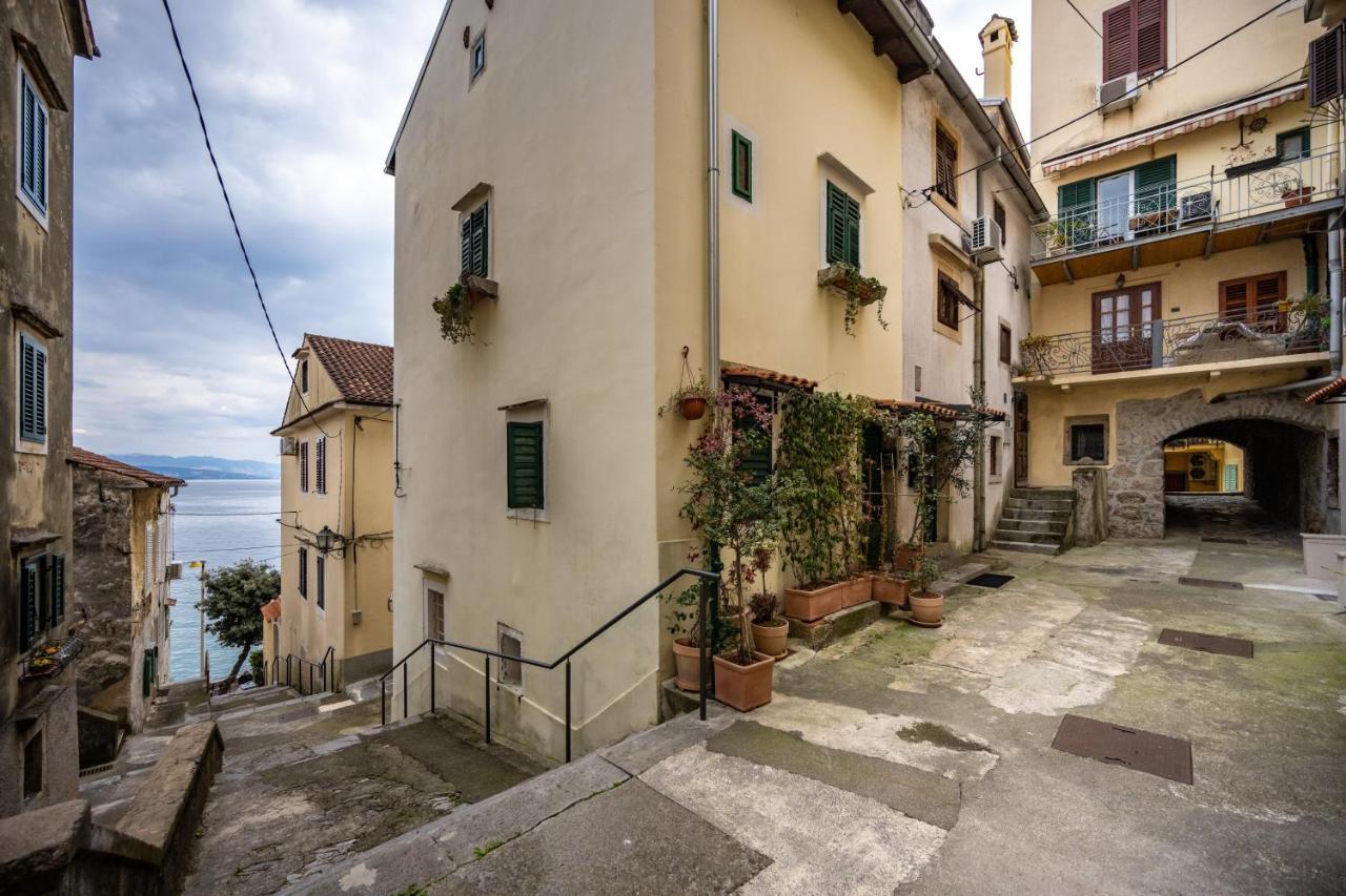 Studio Apartment Kos**** Opatija Buitenkant foto